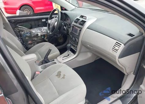 2013 Toyota Corolla S/Le из США, поврежденный, VIN 2T1BU4EE6DC979642